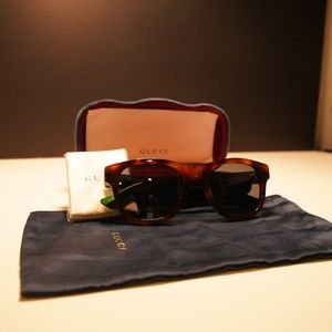 Gucci shades